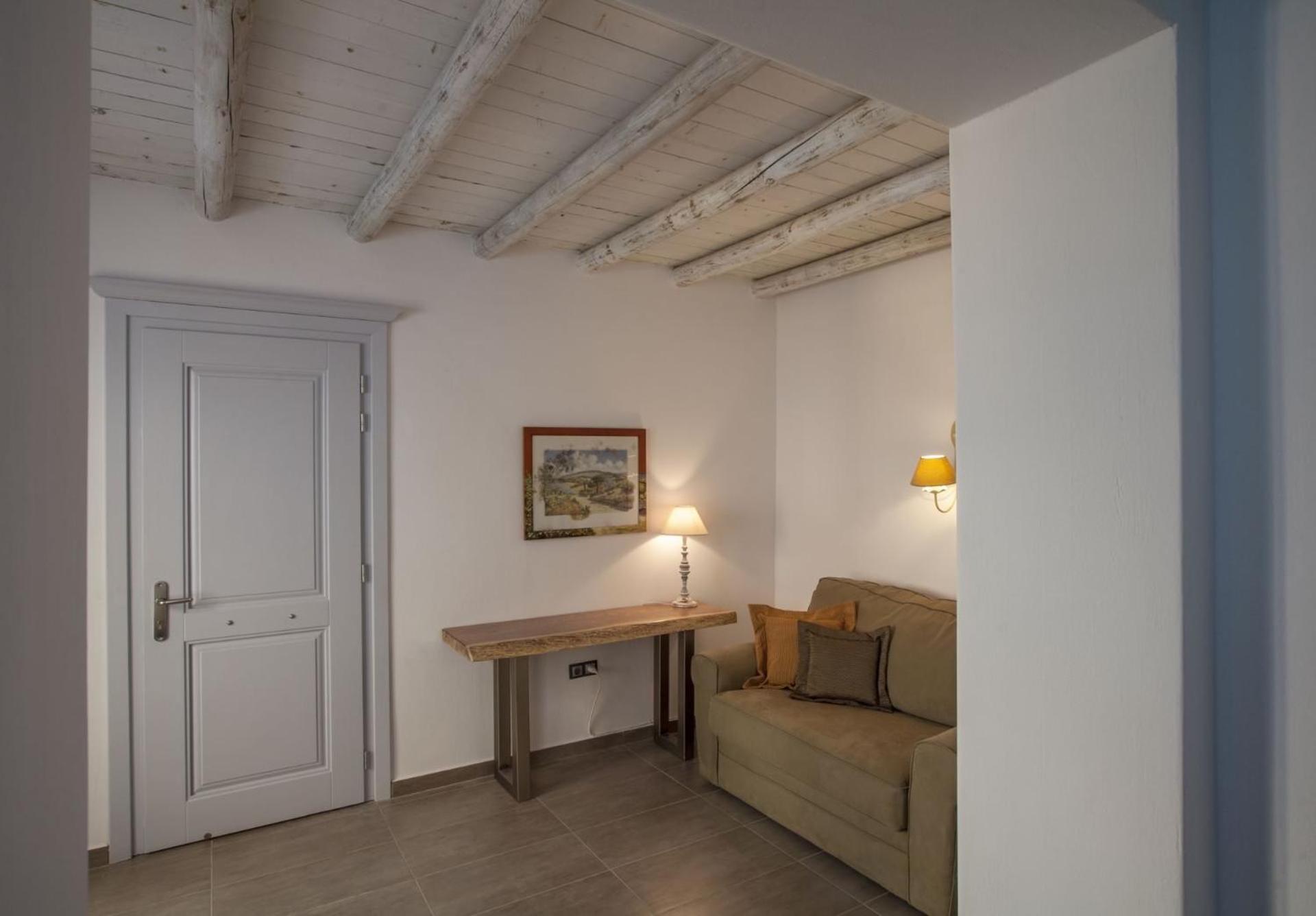 Miland Suites Adámasz Kültér fotó